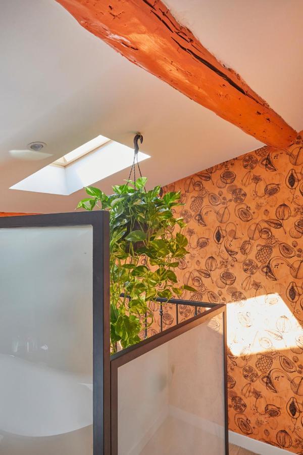 Remarkable Flat In The Historical Part Of Безие Екстериор снимка